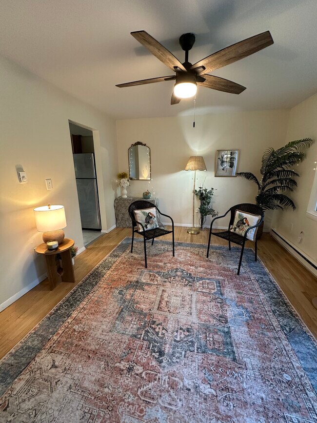 Living room - 91 Faith St