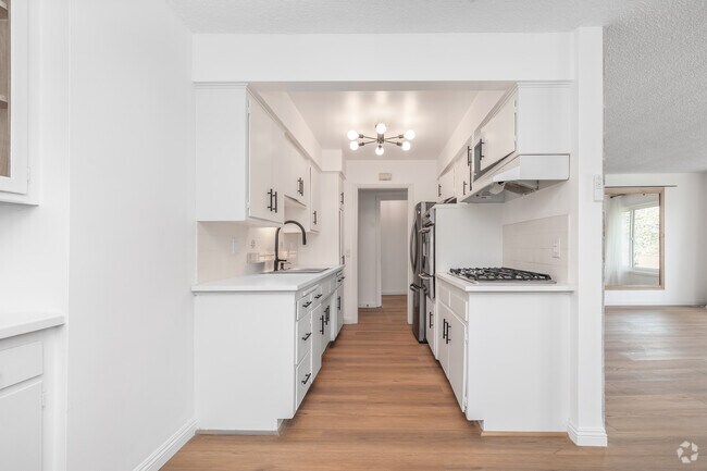 2 habitaciones, 2 baños - 990 pies cuadrados - Cocina - 3526 Keystone Ave