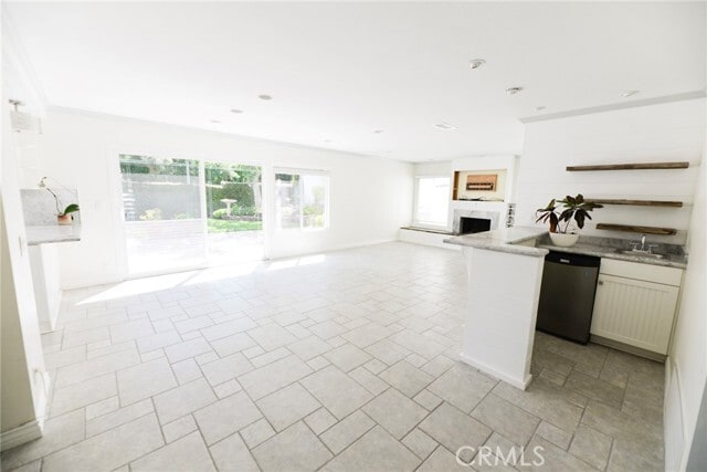 Foto del edificio - 25592 Leeward Dr