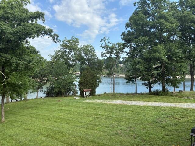 Building Photo - 304 Persimmon Way