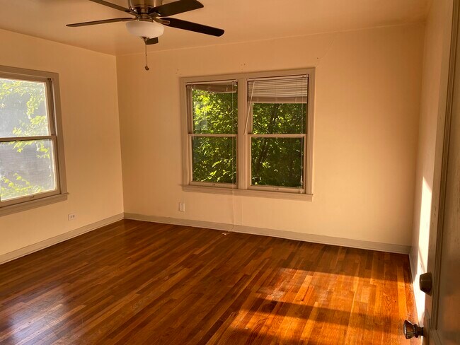 Large Spacious Back Bedroom - 528 Fulton Ave