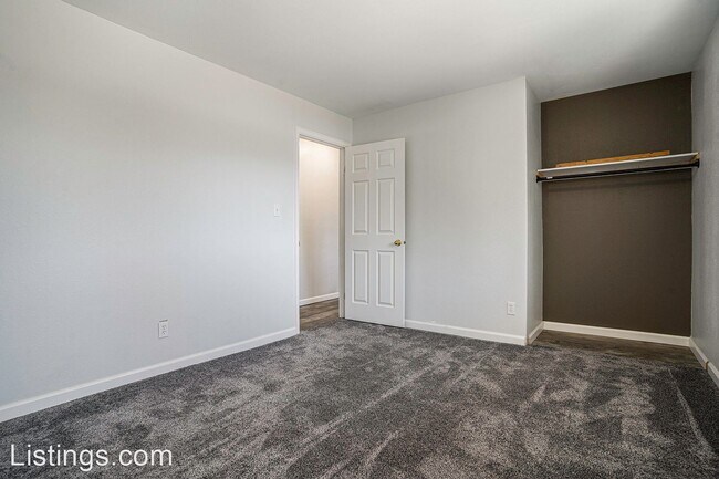 Foto del edificio - 3 br, 2 bath House - 709 Zion Dr