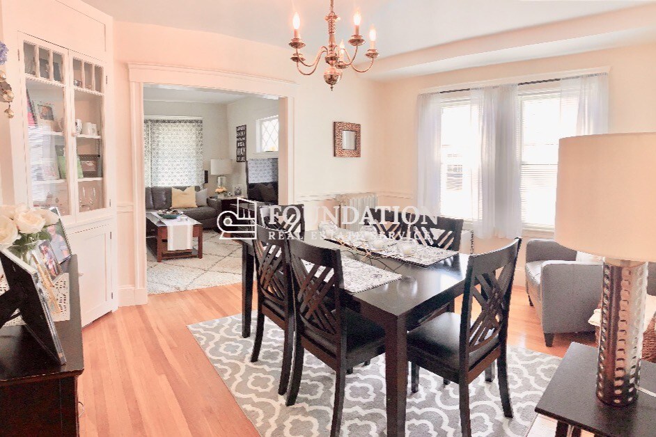 24 Hovey St, Watertown, MA 02472 Condo for Rent in Watertown, MA