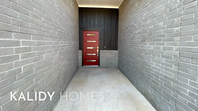 Photo - 509 Remington Ave House