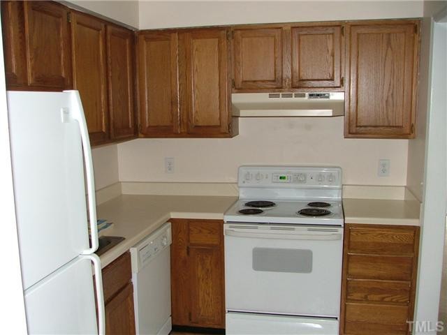 Building Photo - 103 Cooper Glen