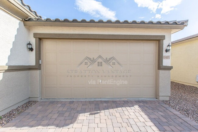 Foto del edificio - 15427 W Windward Ave