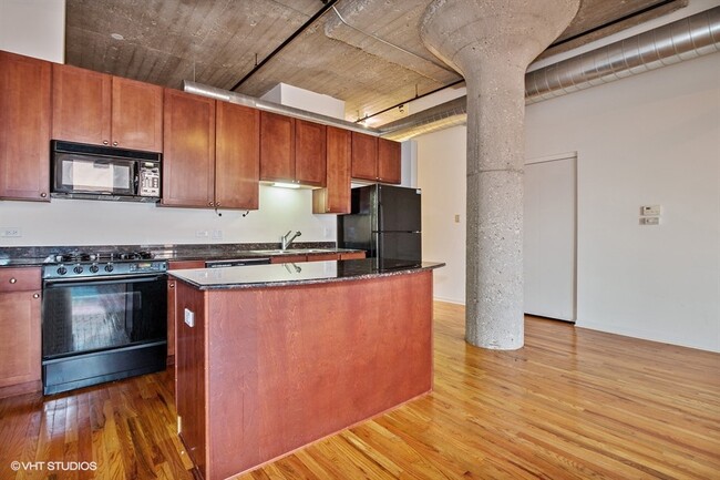 Foto del edificio - 758 N Larrabee St