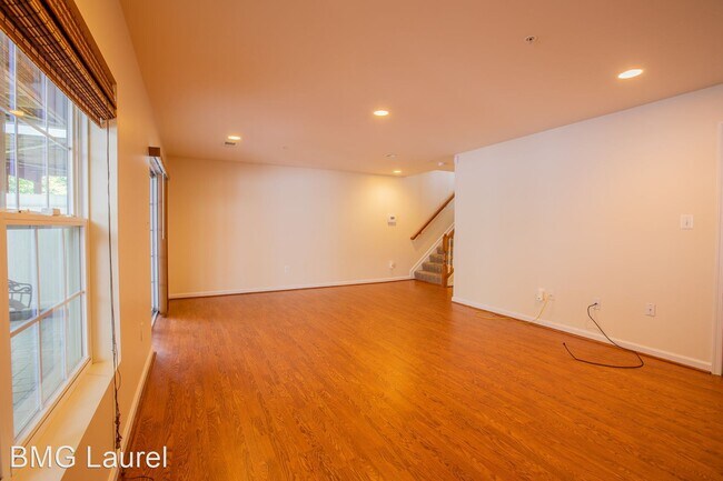 Foto del edificio - 3 br, 3.5 bath House - 8517 Crooked Tree Ln