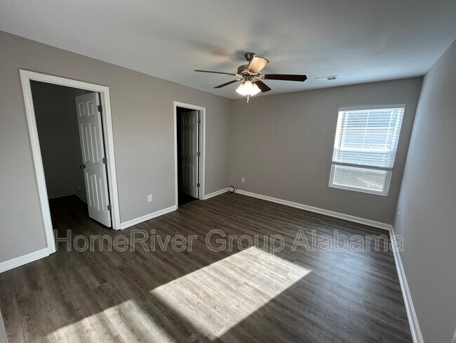 Building Photo - 1039 Brookhaven Dr