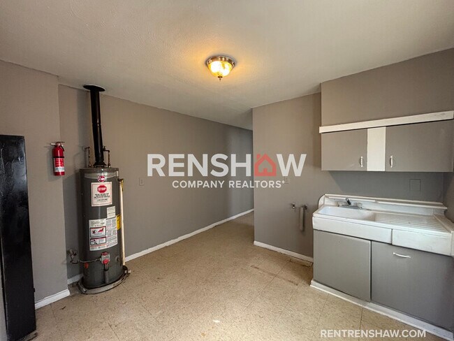 Foto del edificio - 3203 Jackson Ave