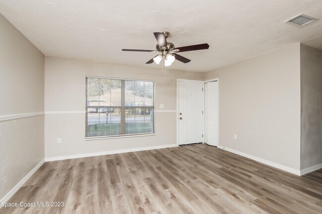 Building Photo - 674 Altamira St NW