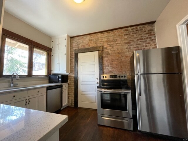 Building Photo - 740 E 800 S