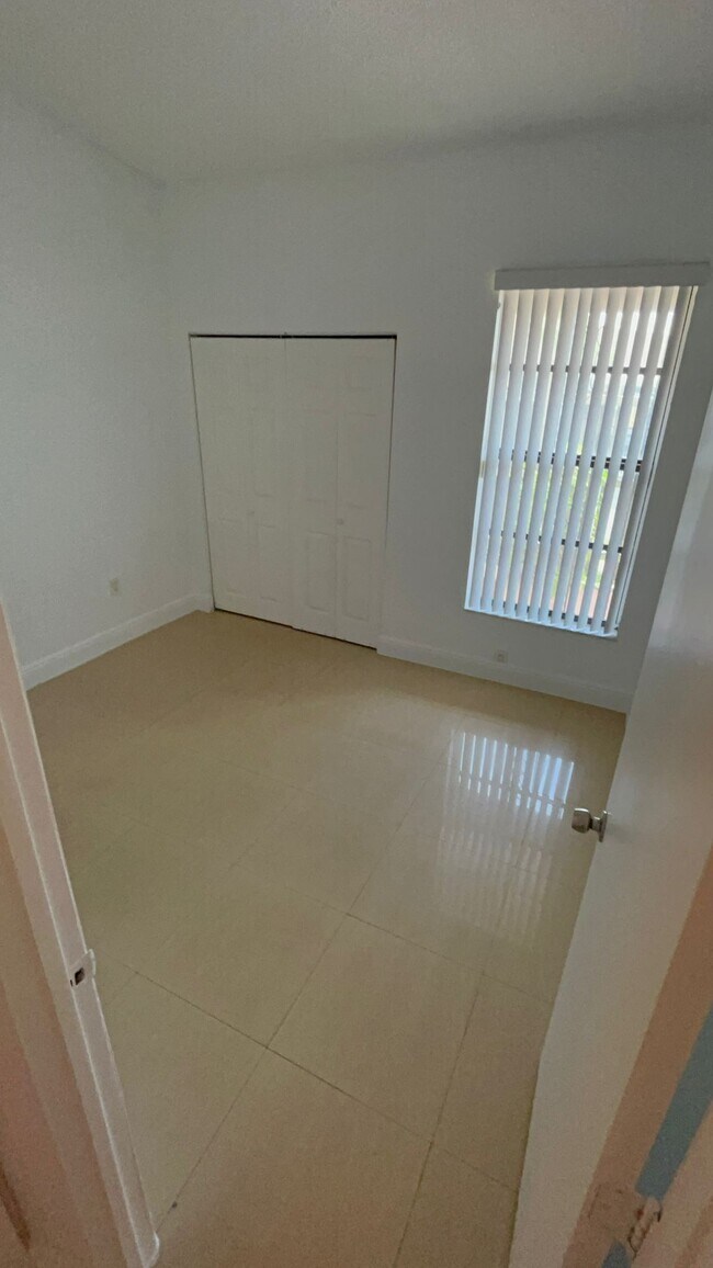 Foto del edificio - 6740 NW 189th Ter