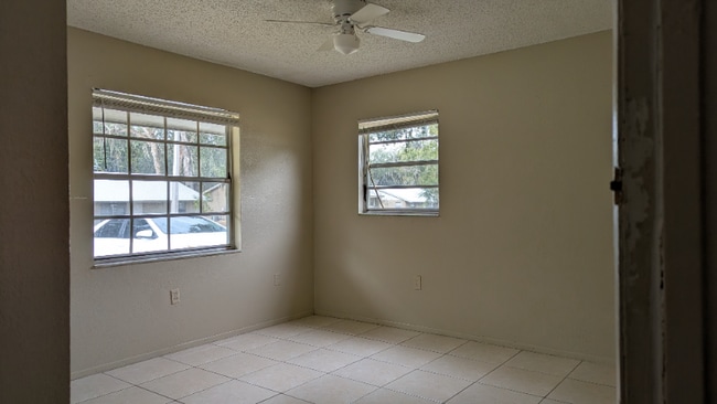 Building Photo - 4536 Ballentine Ct