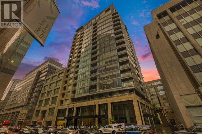 Photo du bâtiment - 101 Queen St