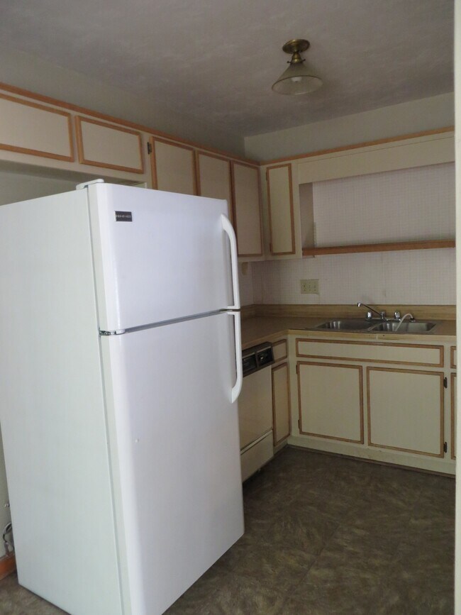 Foto del edificio - 346 Hayden Rd