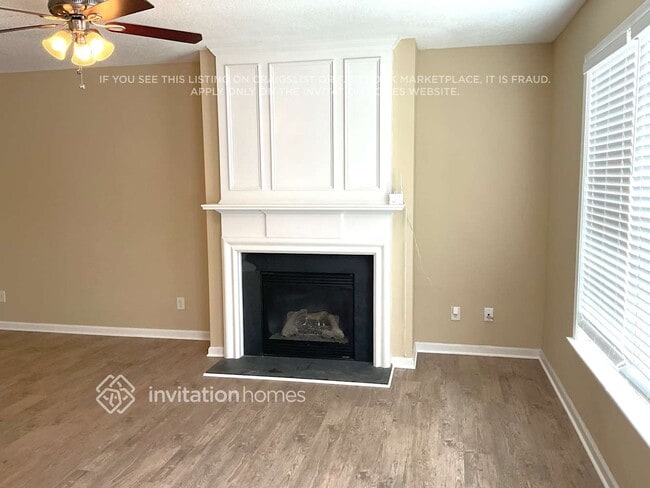 Building Photo - 202 Riverstone Commons Cir