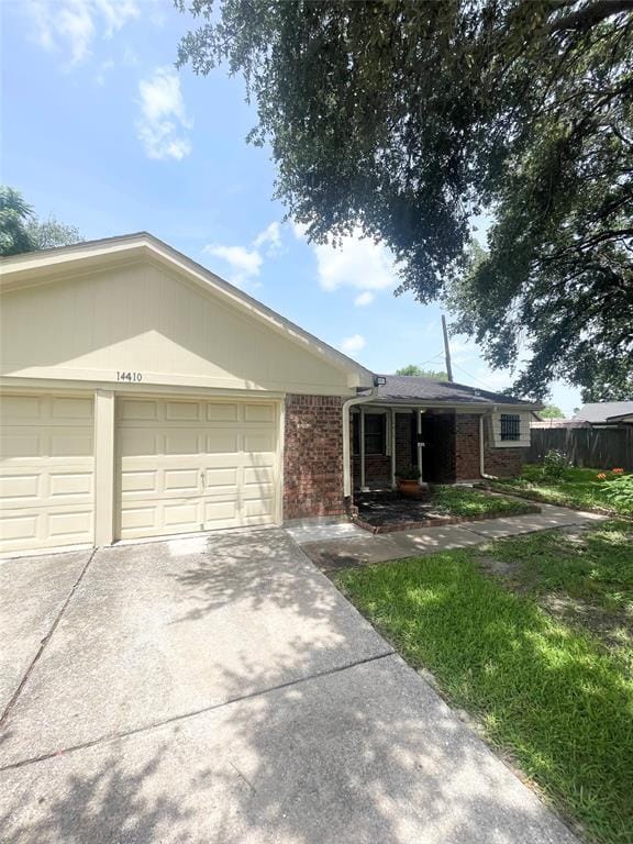 Building Photo - 14410 Alkay St