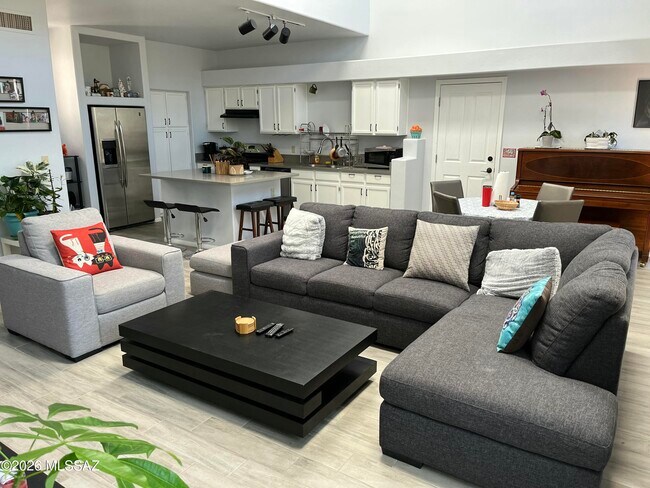 Foto del edificio - 4356 N Rillito Creek Pl