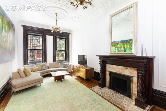 Foto del edificio - 27 W 87th St