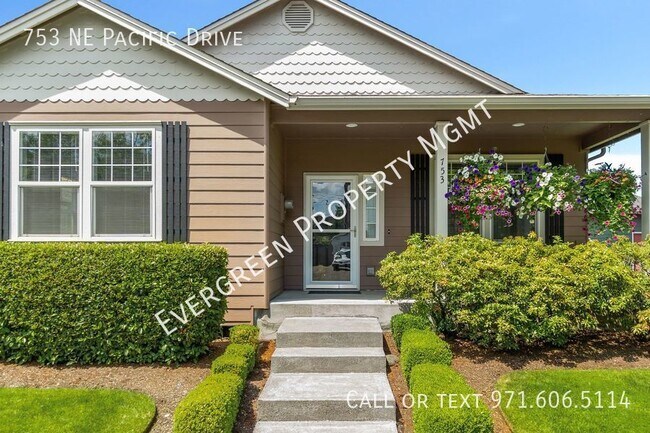 Building Photo - FAIRVIEW VILLAGE! AirConditioning | 3x2.5 ...