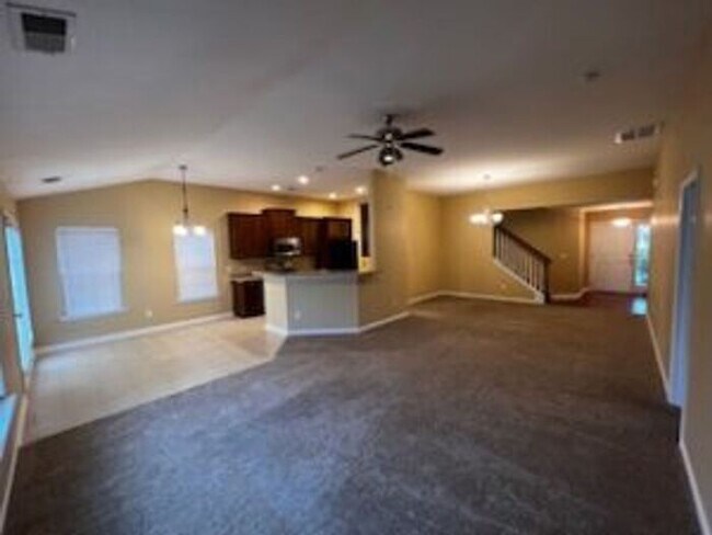 Building Photo - 159 Mayfield Dr
