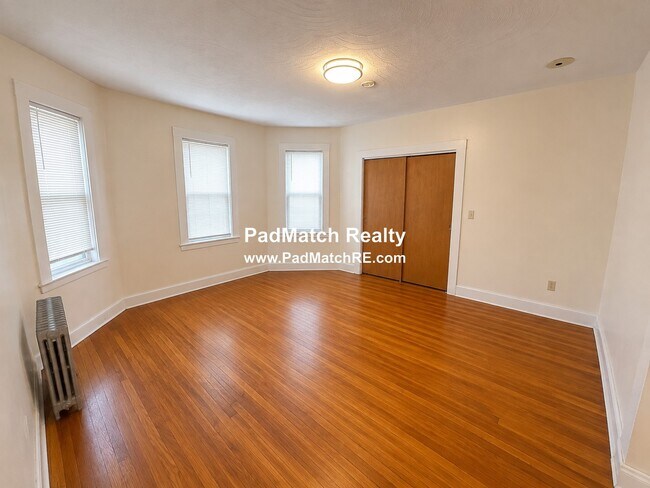 Building Photo - 333 Alewife Brook Pkwy