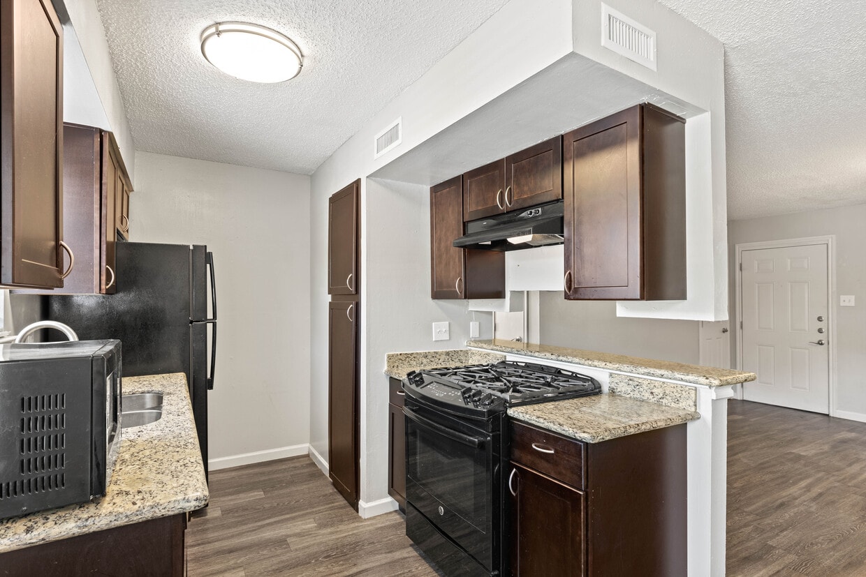 Brookhollow Apartments Apartments in Kerrville, TX