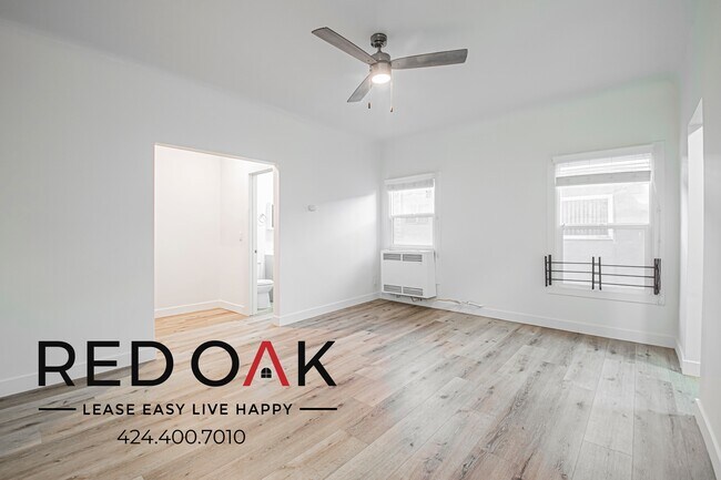 Foto del edificio - 247 S Alexandria Ave