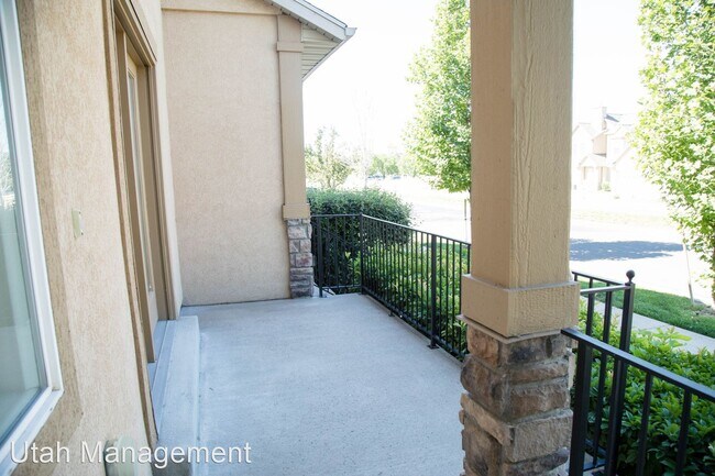 Foto del edificio - 2 br, 2.5 bath House - 938 Shepard Creek P...