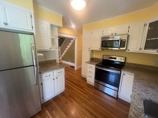 Building Photo - 153 Hartwell Rd