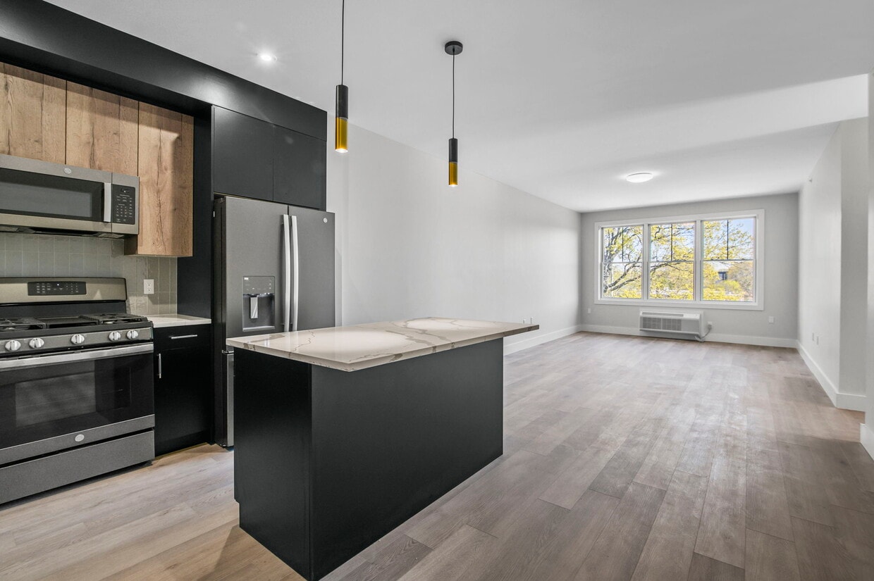 Primary Photo - 2021 Jones Rd