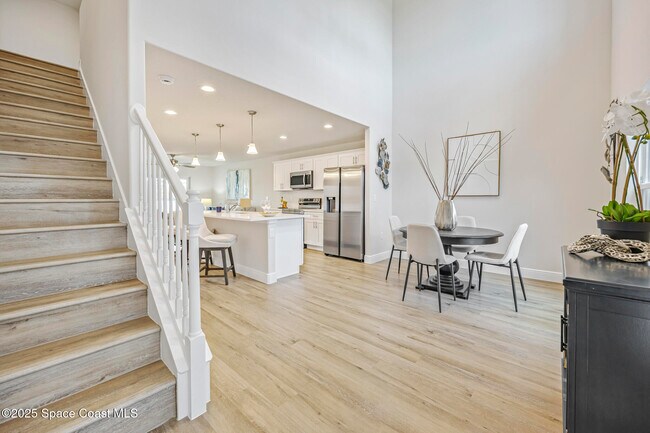 Foto del edificio - 208 Hidden Wds Pl