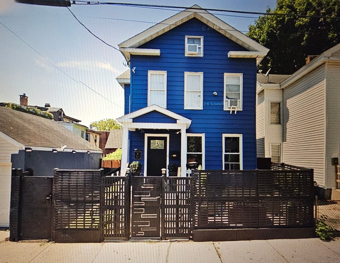 Primary Photo - 8 Edgar St