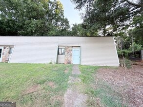 Building Photo - 460 Rustwood Dr