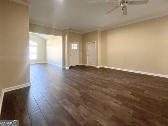 Building Photo - 107 Kathryne Bailey Dr