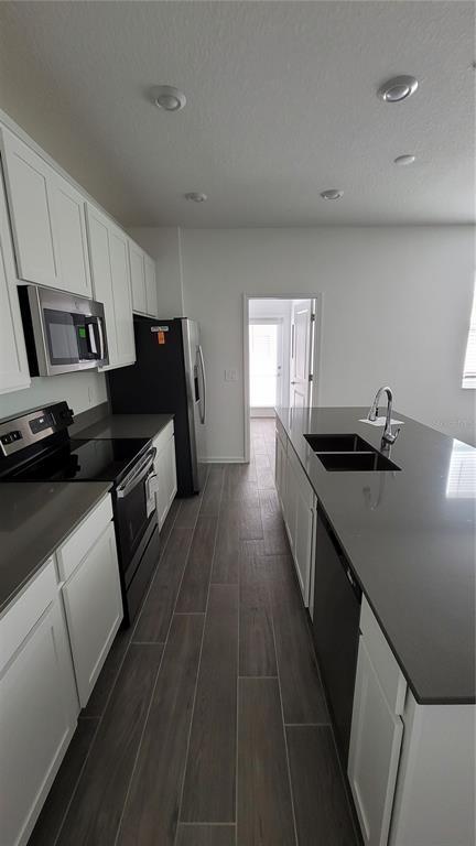 Foto del edificio - 15725 Water Spring Blvd