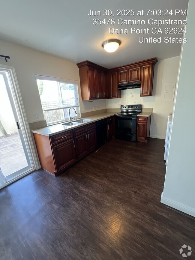 Building Photo - 35478 Camino Capistrano