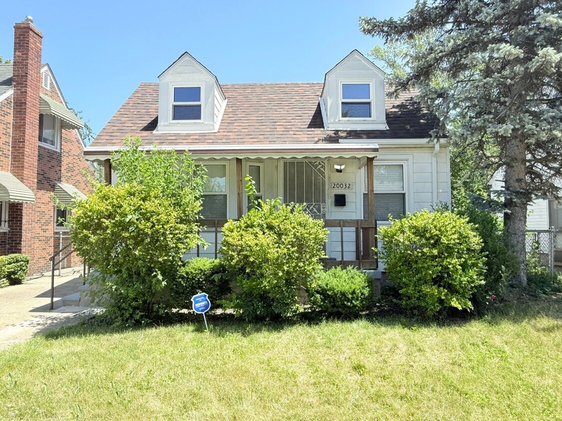 Primary Photo - Fully Renovated 3-Bedroom Home – Move-In Ready for You!