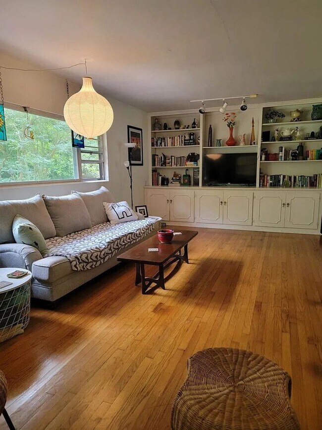 Foto del edificio - Beautiful Property at Fair Oaks