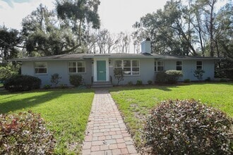 Building Photo - 2240 Jose Cir W
