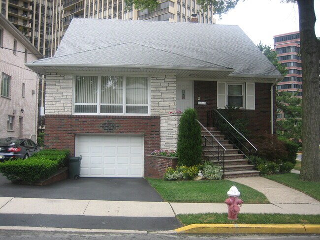 Foto del edificio - 49 Lafayette Ave