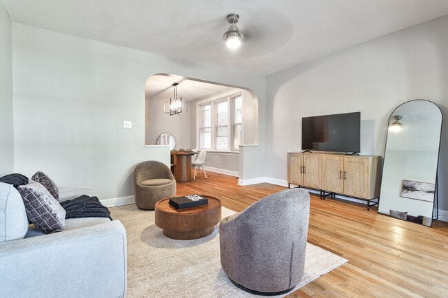 Foto del edificio - 3617 N Whipple St