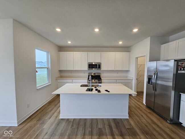 Building Photo - 6878 Teder Crk Ln