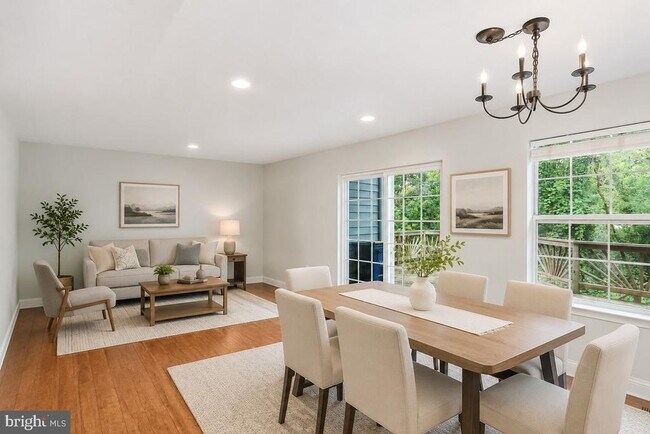 Foto del edificio - 8579 Harvest View Ct