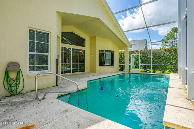 Building Photo - 1206 Siesta Key Cir