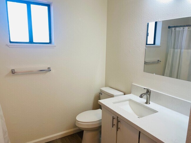 Foto del edificio - 433 Timothy Way
