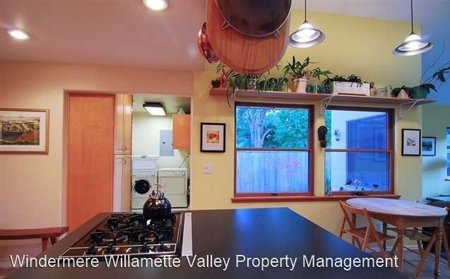 Building Photo - 4 br, 2 bath House - 1038 NW 32nd St