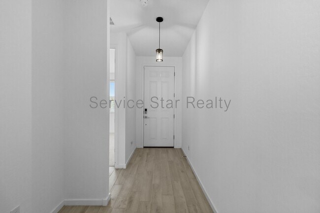 Building Photo - 12578 W Candelaria Dr