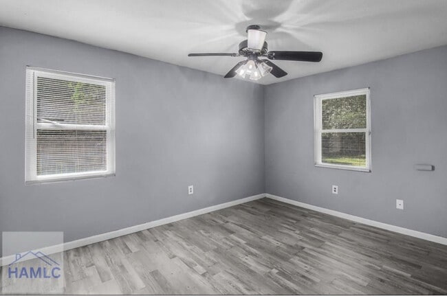 Building Photo - 160 Cherokee Cir